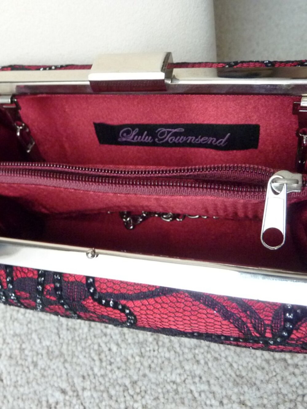 LULU TOWNSEND Red Satin Black Lace Hard Case handbag purse clutch Silver Chain - Picture 7 of 15